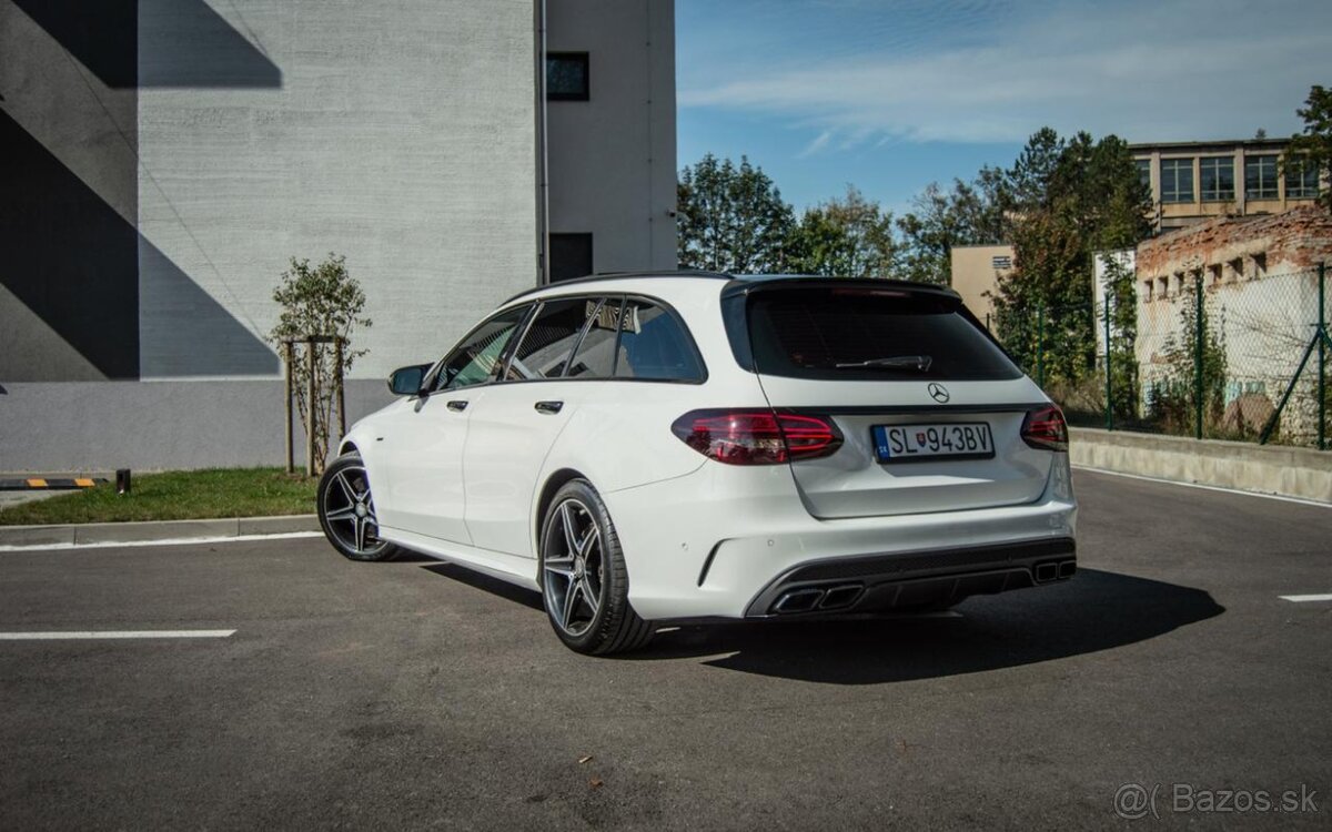 Mercedes-Benz C450 AMG - 5