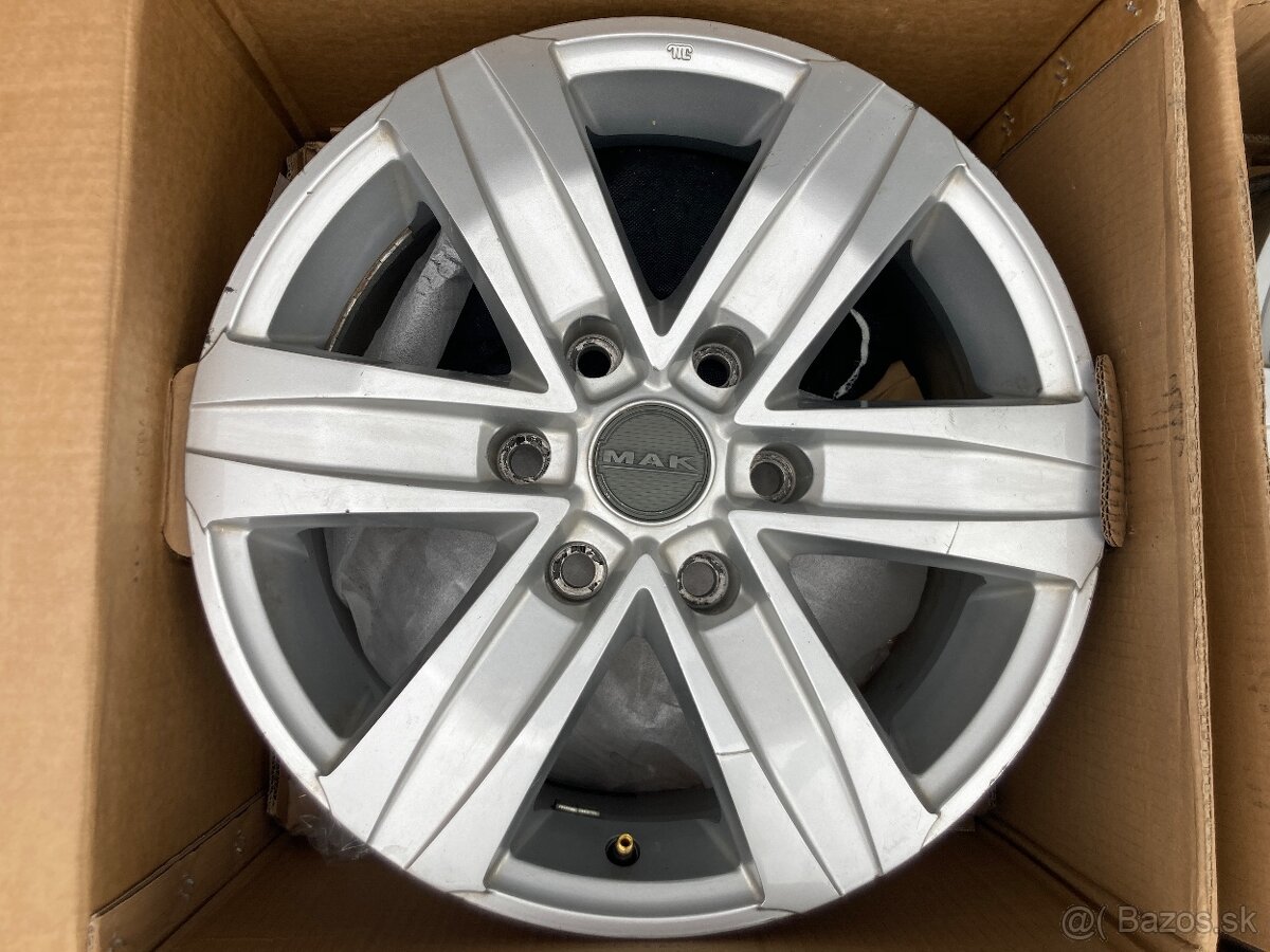 Toyota Hilux MAK R17" 6x139,7 - 4ks