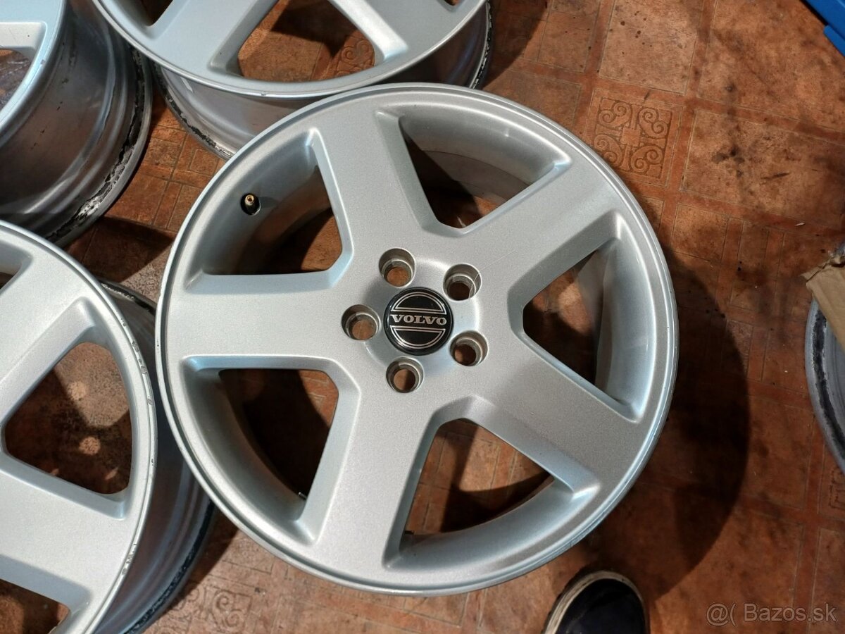 Originálne hlinikove disky Volvo R17, 5x108 - 5