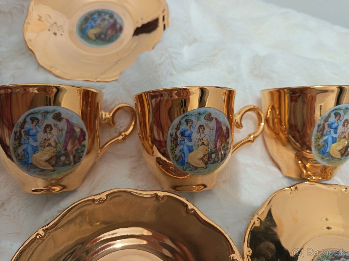 Porcelánová súprava. - 5