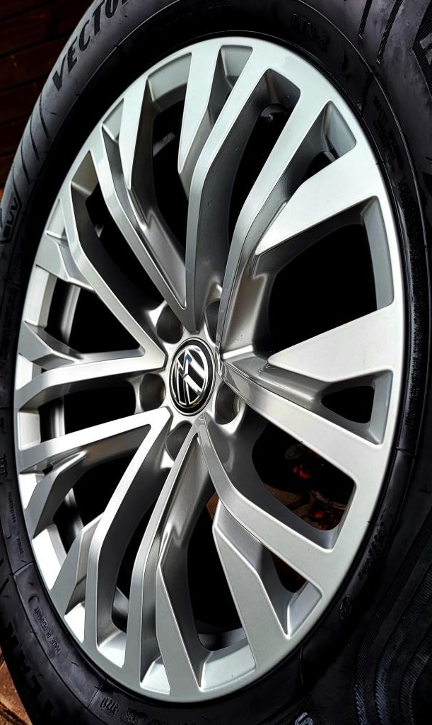 Alu R18 5x112 orig. VW Touareg, Audi Q7 + zimné 255/60 R18 - 5