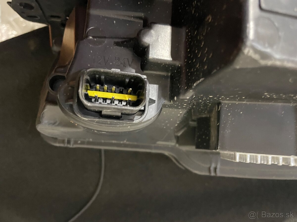 Predam scetlo na peugeot 508 led, 407 xenon, obycajne - 5