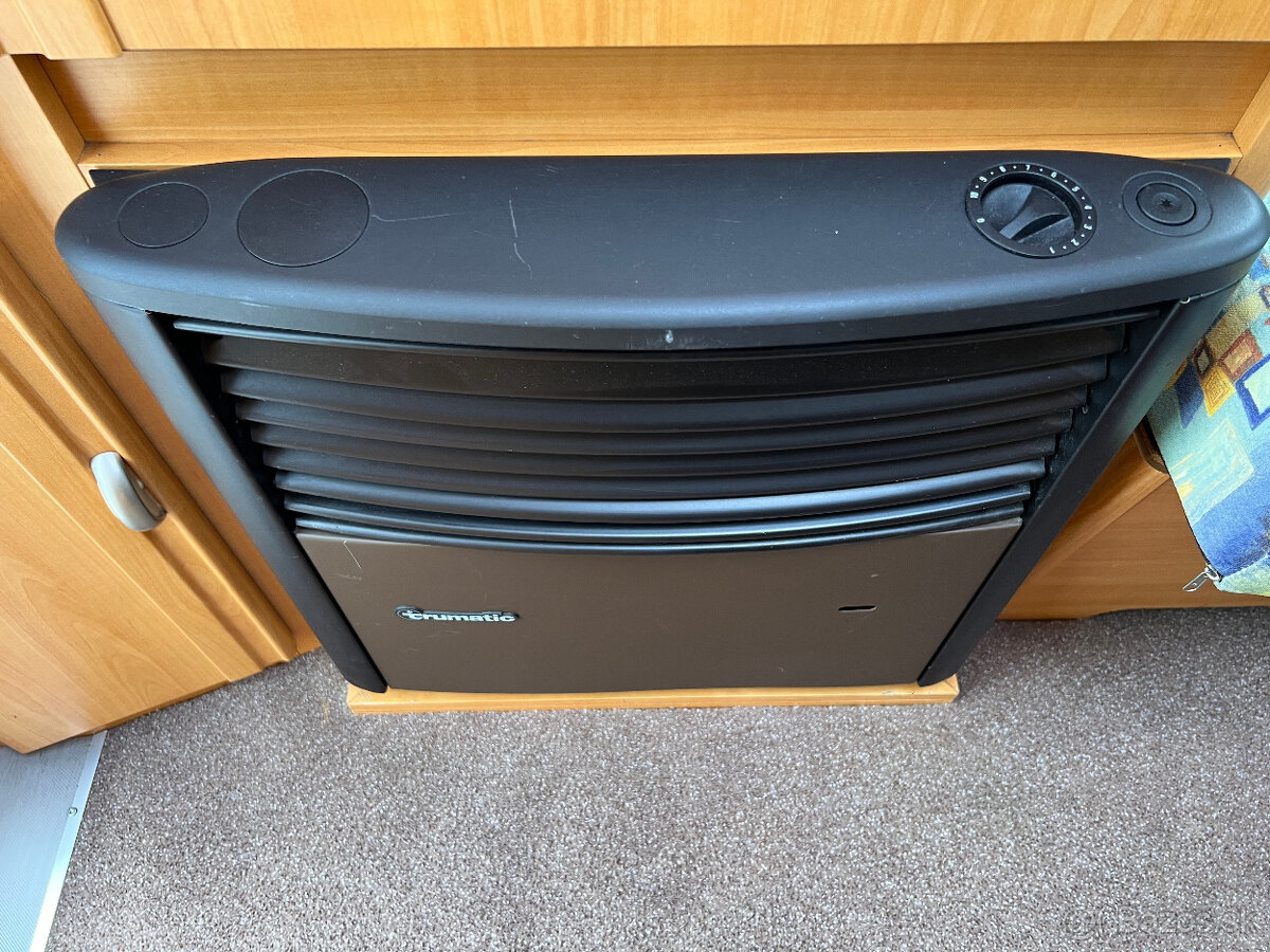 Karavan LMC 490 LUXUS+Předstan - 5