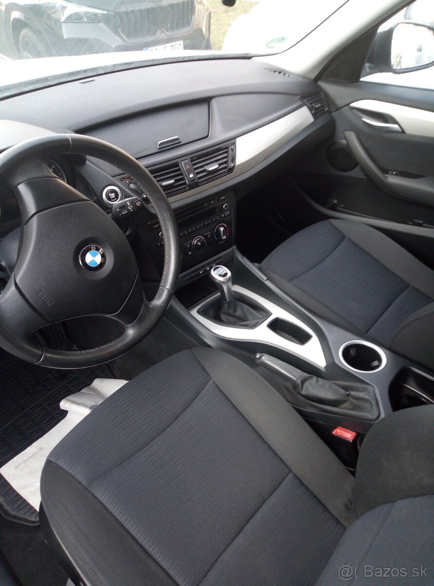 BMW X1 2.0d 135kw Xdrive rok 2013 - 5