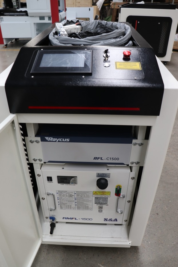 Laserova zvaracka, cistiaci laser(predany) - 5