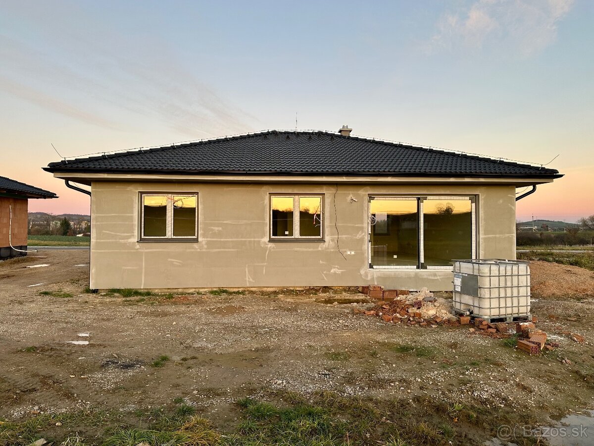 MARKS™ | SKOLAUDOVANÉ 4-izbový bungalov v Rimavskej Sobote - 5