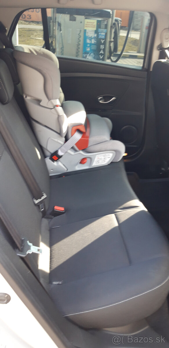 Renault Megane Grandtour 1.5 dCi - 5