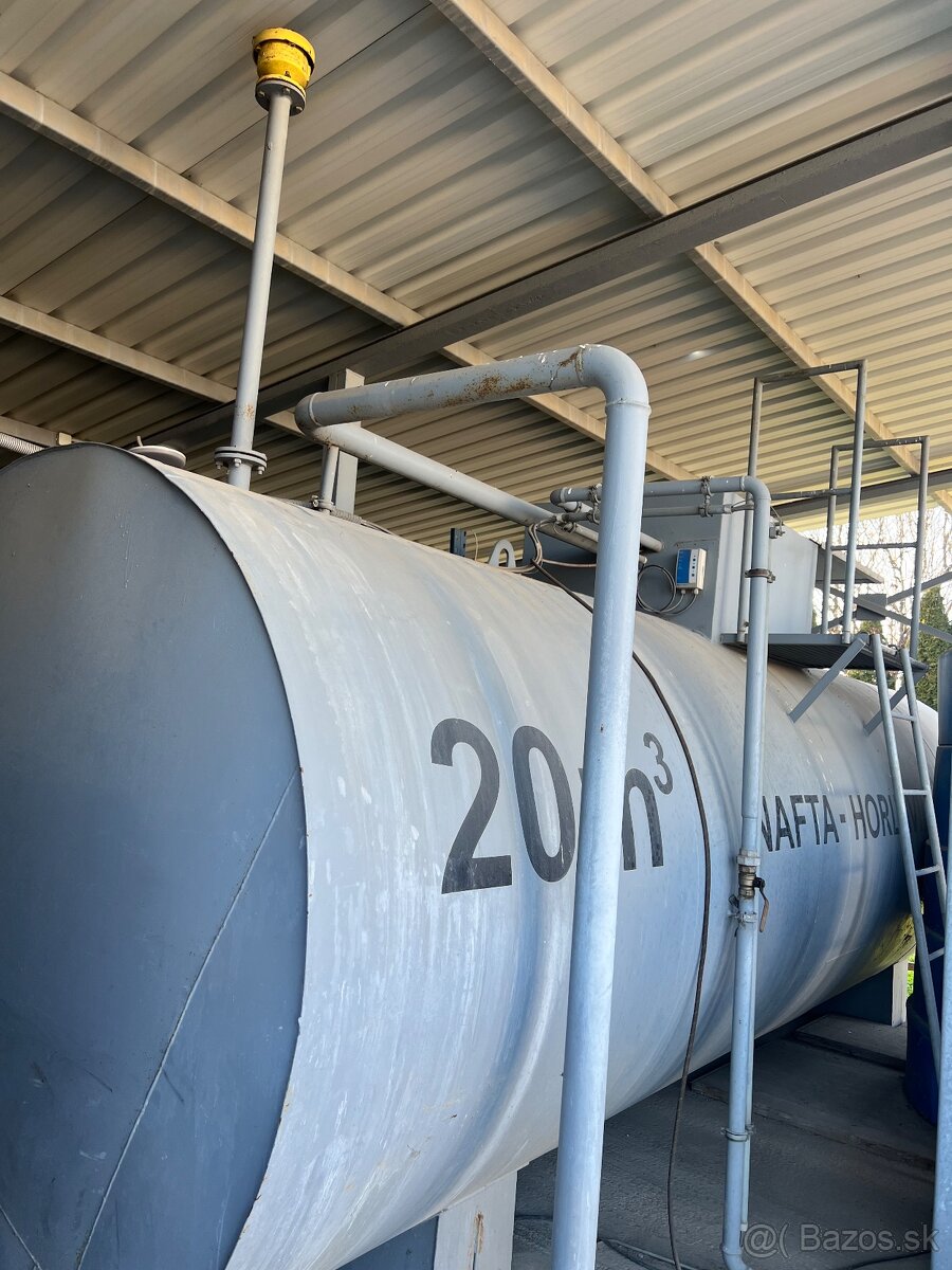 Sklad na naftu - 5