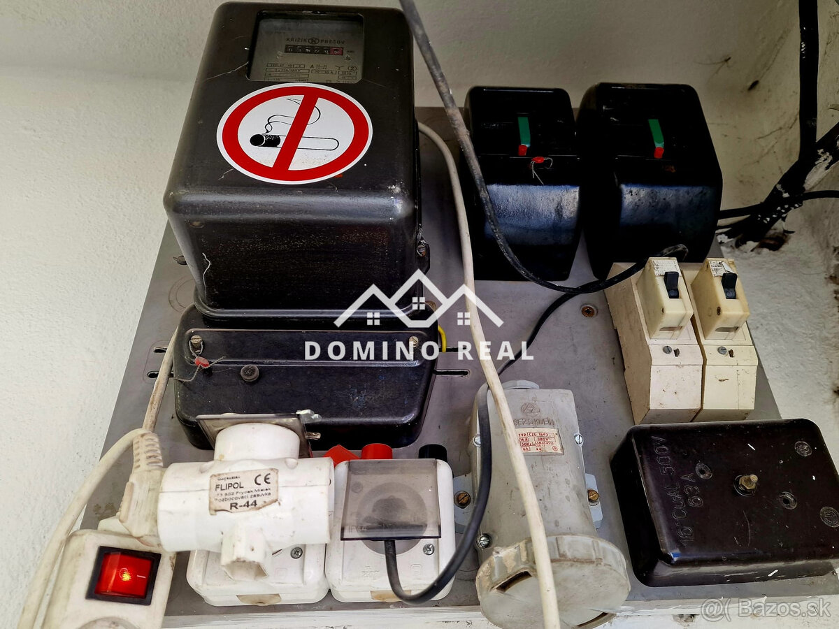 garáž po rekonštrukcii na Chemickej ulici - 5