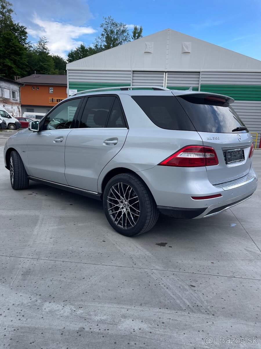 Predám / Vymením Mercedes ML 350 - 5