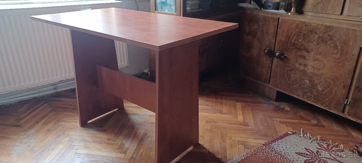 kuchynský stôl , farba jelša - málo používaný - 5