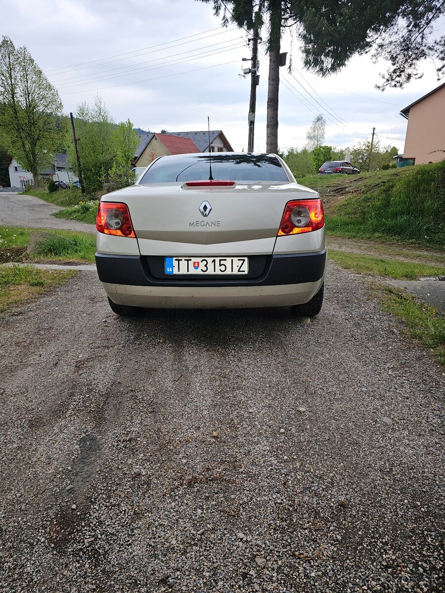 Renault megane II cabrio Karmann - 5