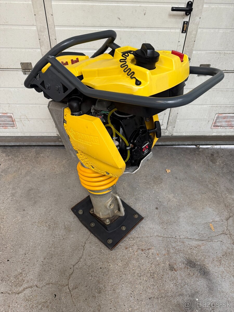 2. Vibračné dusadlo Bomag BT 65 - 5