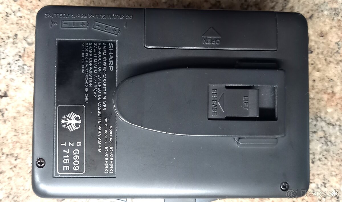 Predám walkman SHARP - 5