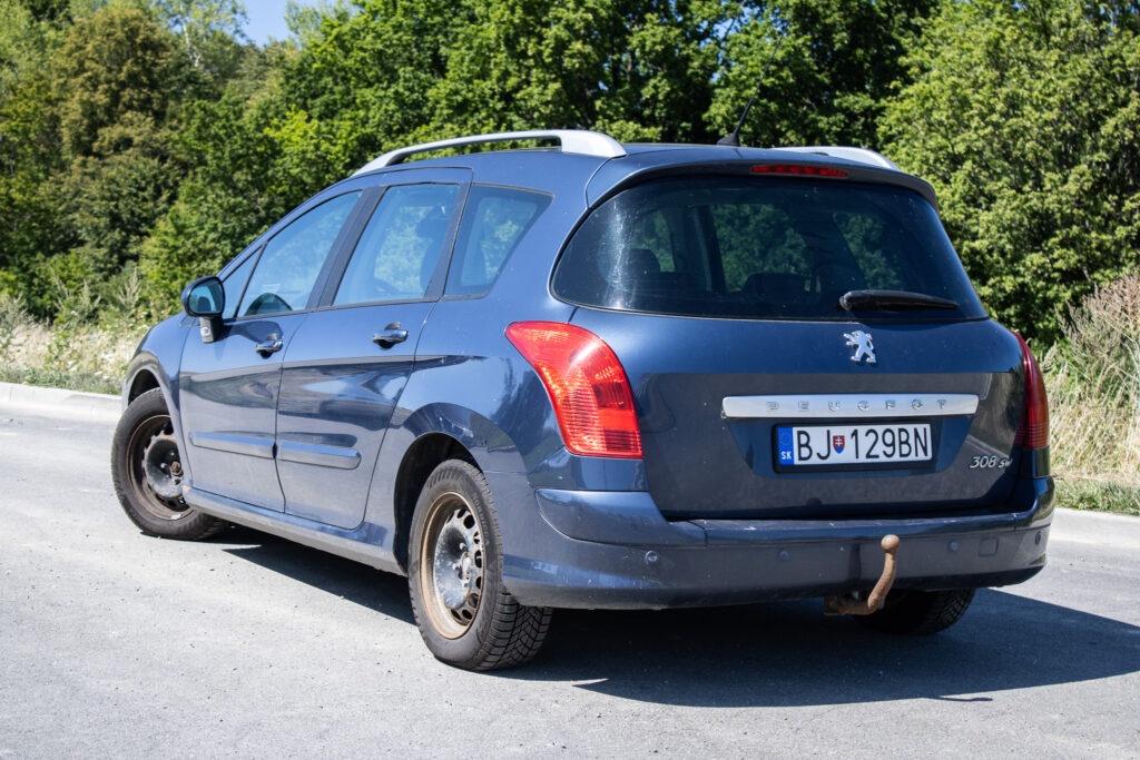 Peugeot 308 SW 1.6 HDi (2008) - 5
