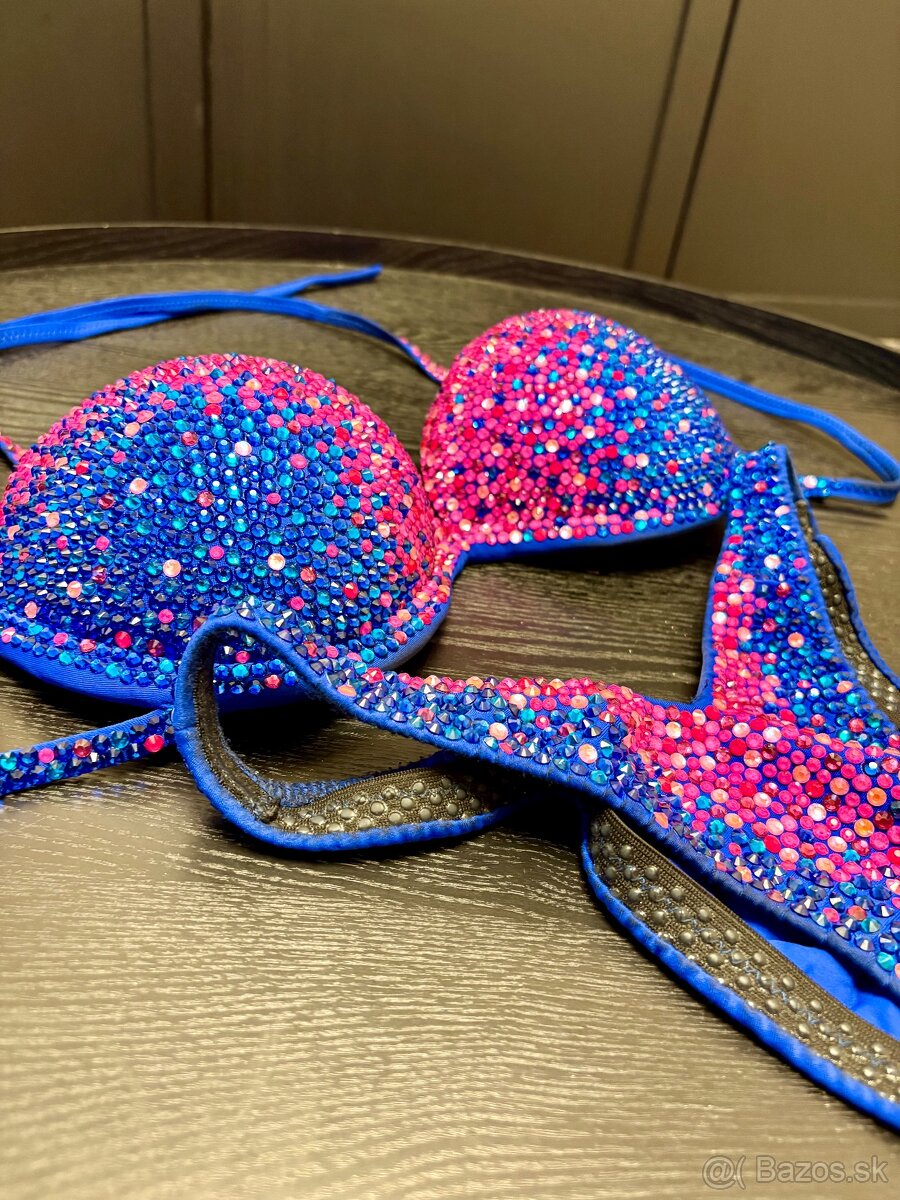 Súťažné plavky, topánky a doplnky - 5