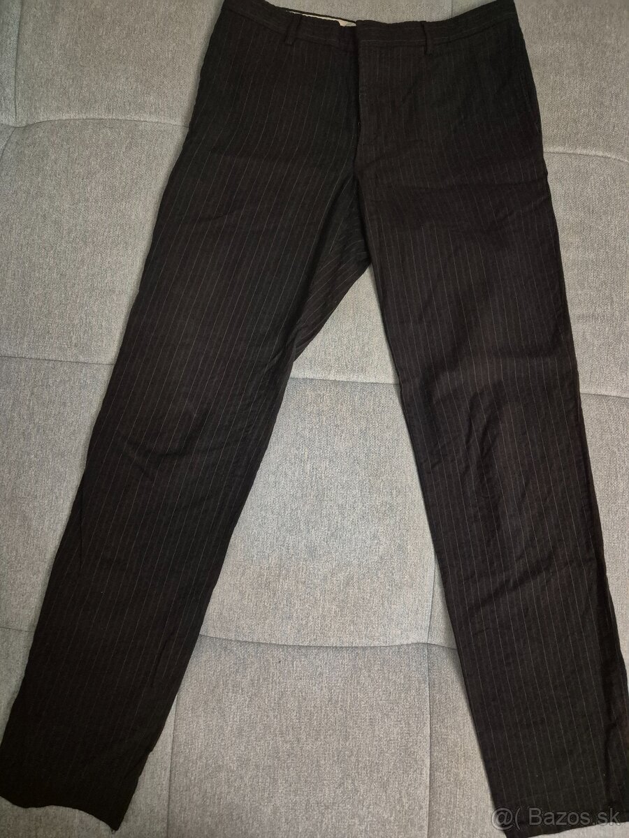 Predam Burberry nohavice Cierne - 5