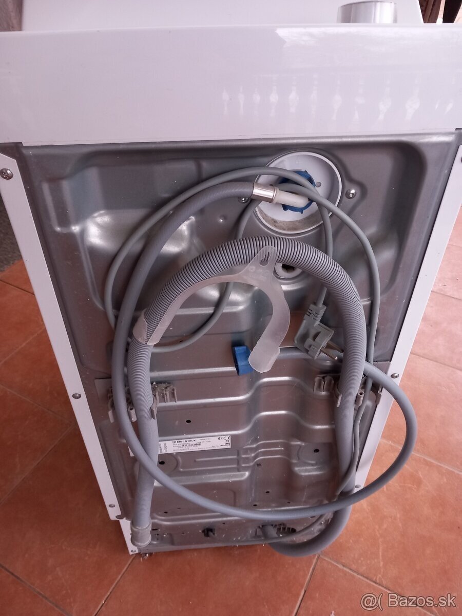 Práčka elektrolux - 5