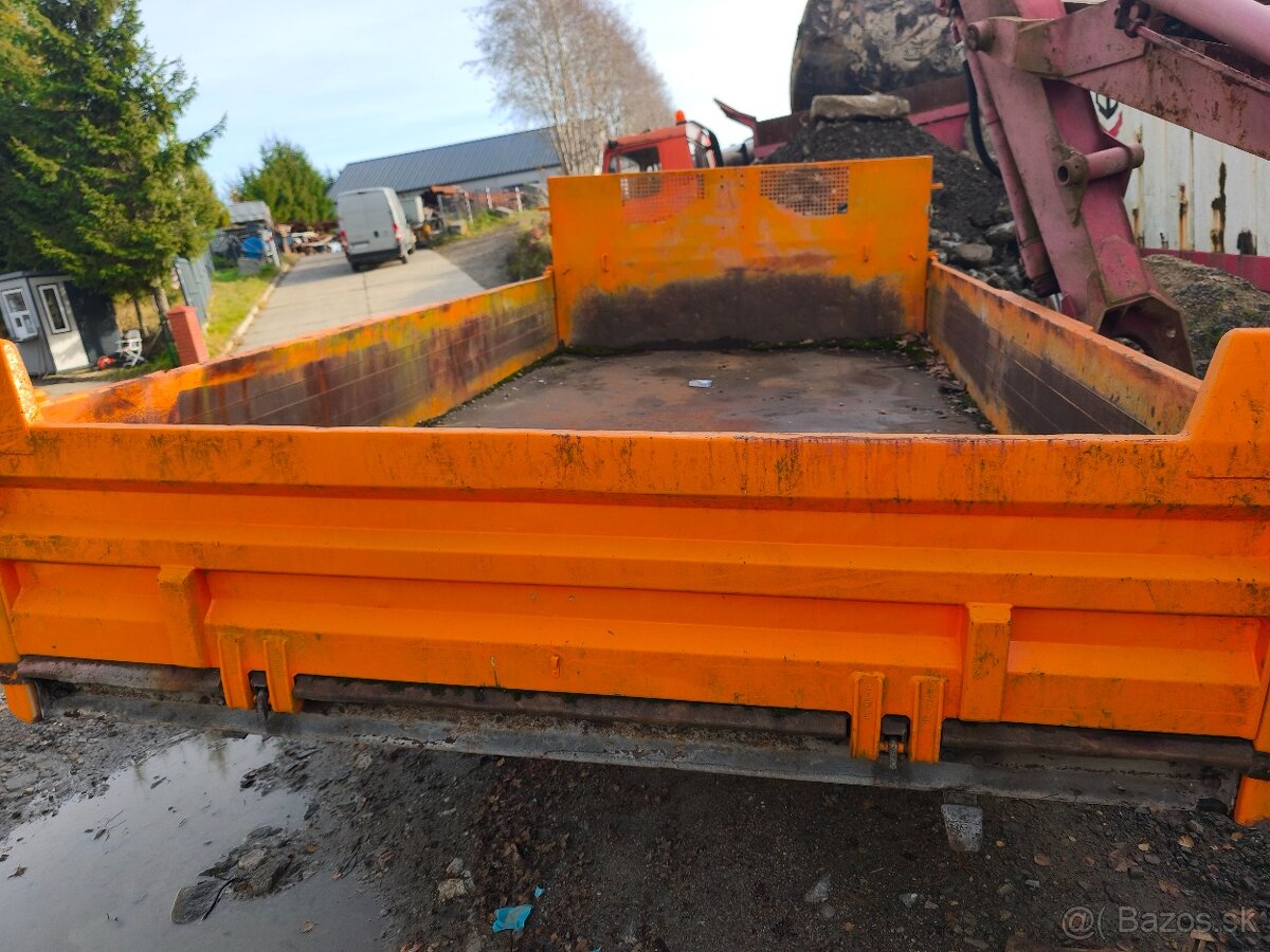 Predám korbu so spodným rámom na výrobu vlečky - 5