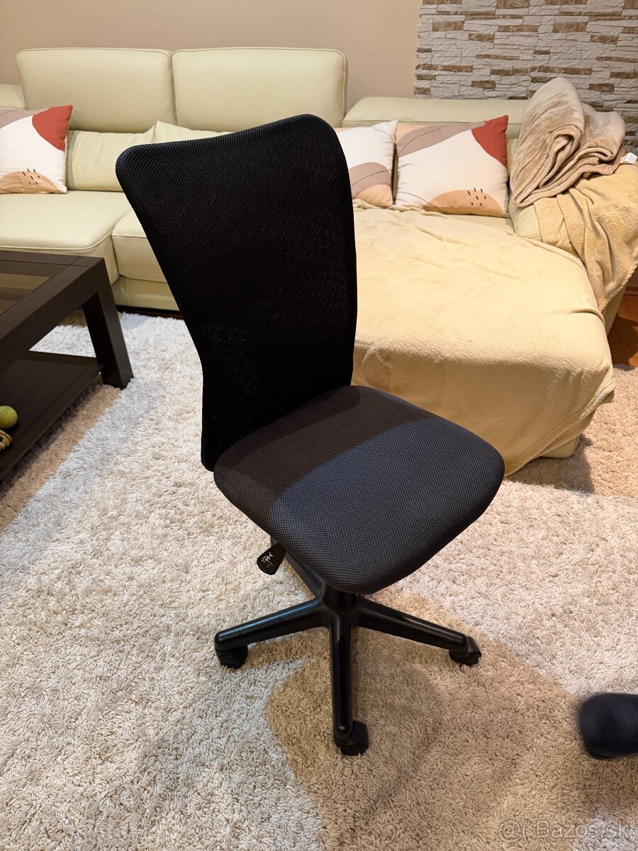 Pevný písací stôl s úložným priestorom + 2 stoličky zdarma - 5