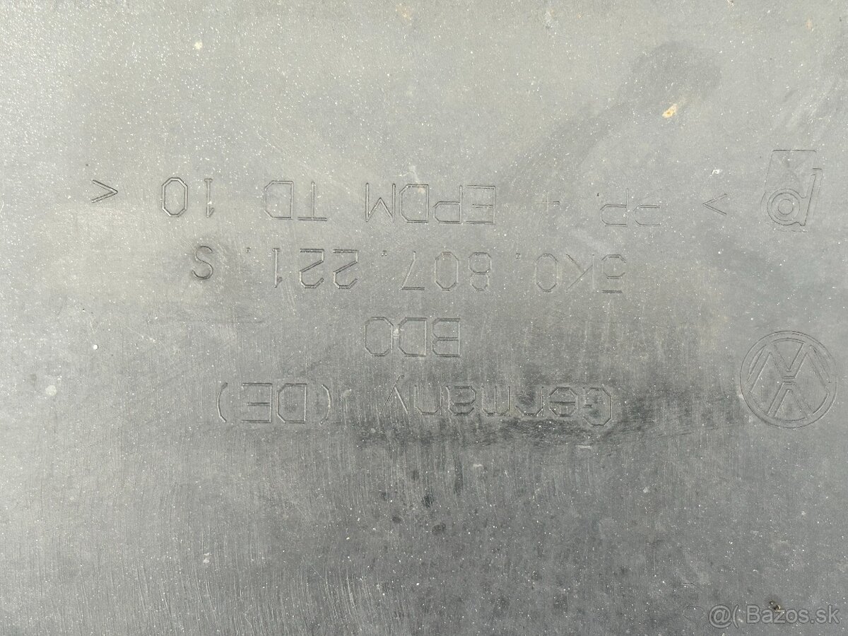 Volkswagen Golf VI hatchback přední nárazník - 5