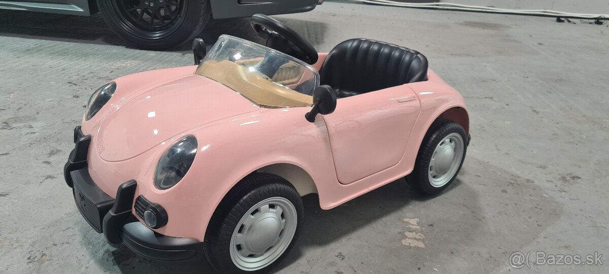 Elektricke auticko Porsche 356 - 5