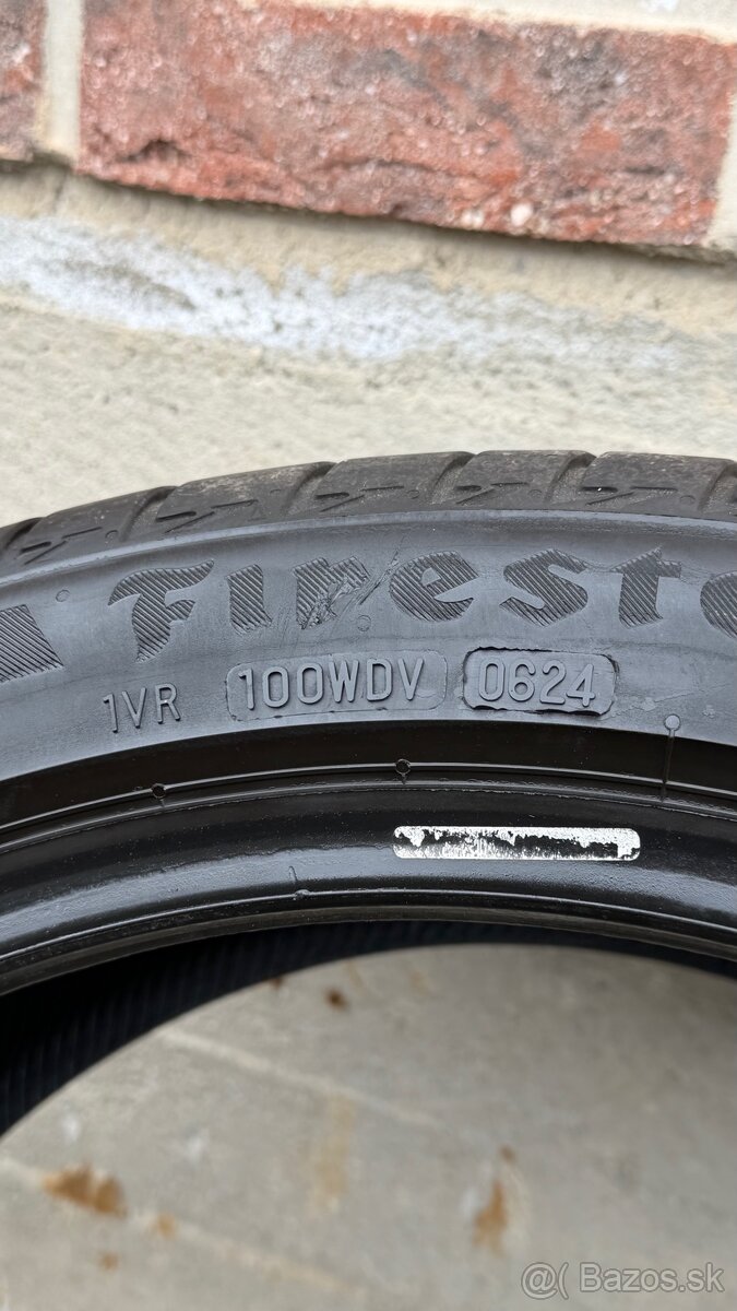 Letné pneumatiky 255/40 R20 - 5