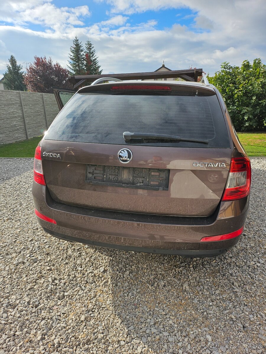 Rozpredám Škoda Octavia 3 predfacelift 1.6TDI CLHA ,DSG - 5