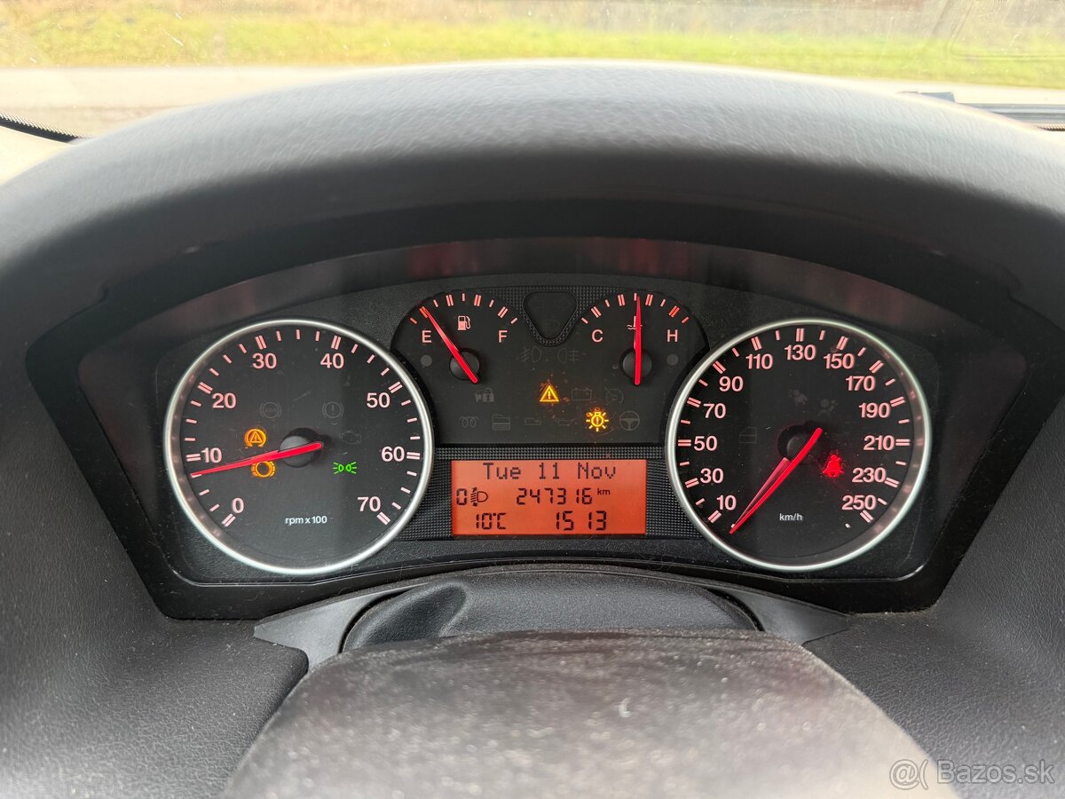 Fiat croma 1.9JTD 16v 110kW r.v.2006 - 5