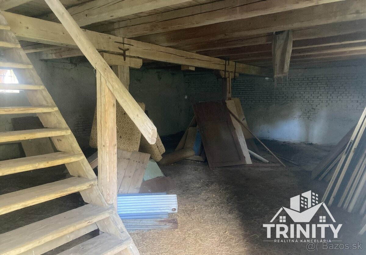 Na predaj orná pôda s hospodárskym skladom pri obci Bardoňov - 5