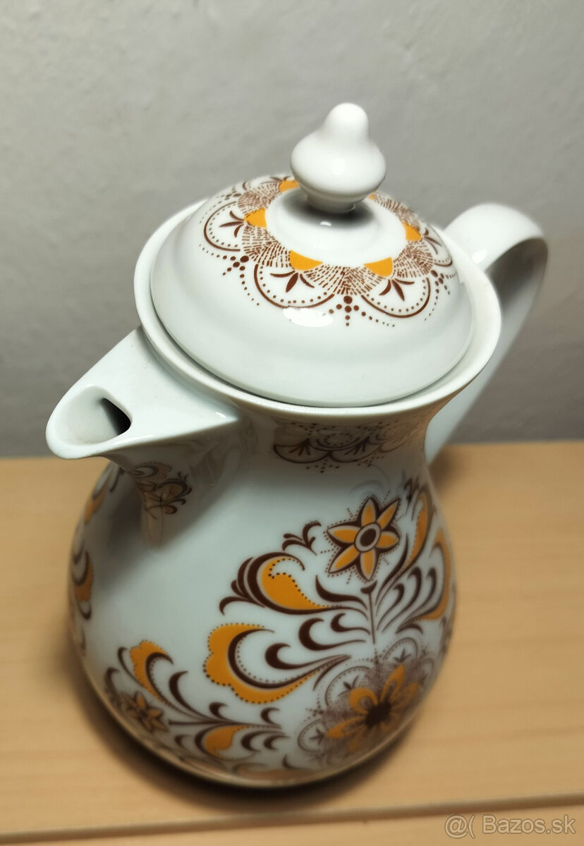 Predám čajový servis z bieleho porcelánu - 5