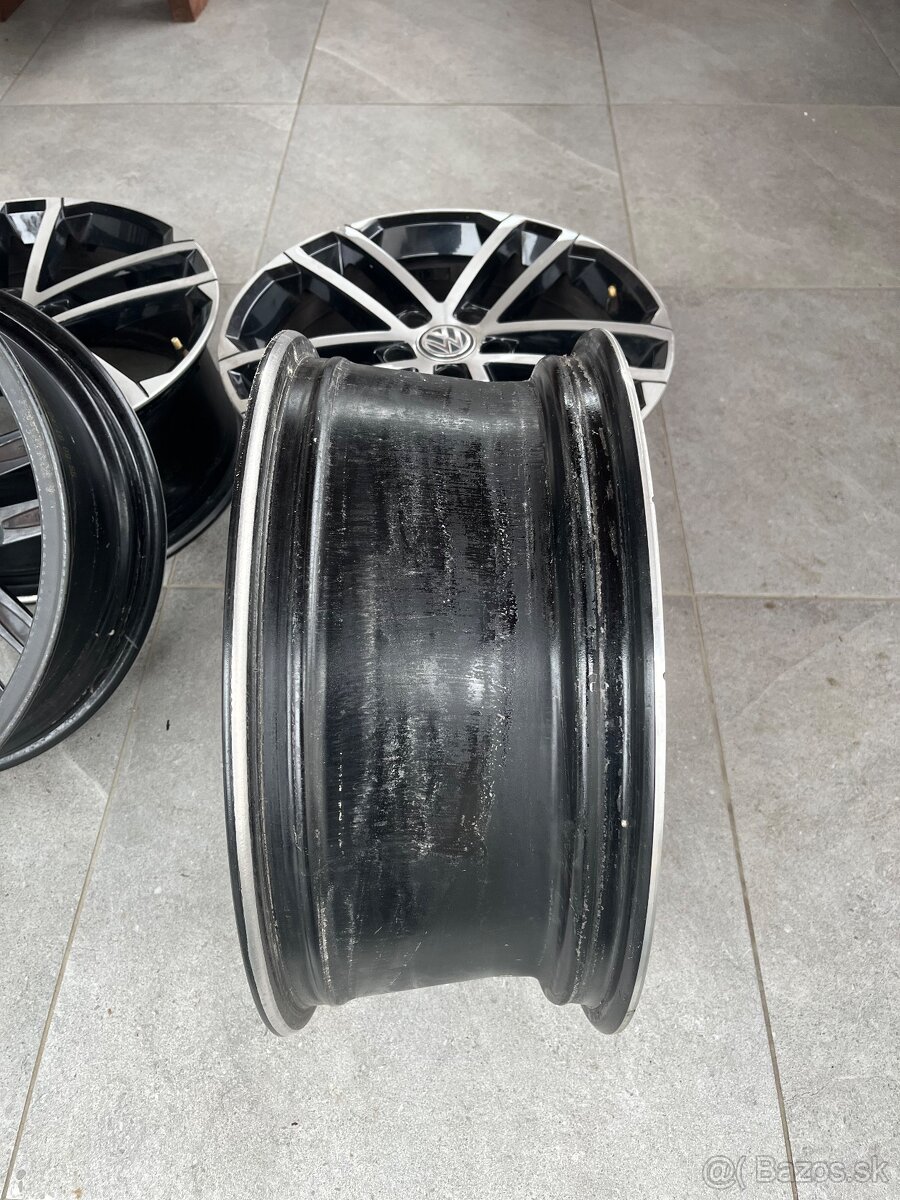 VW elektróny r18 - 5