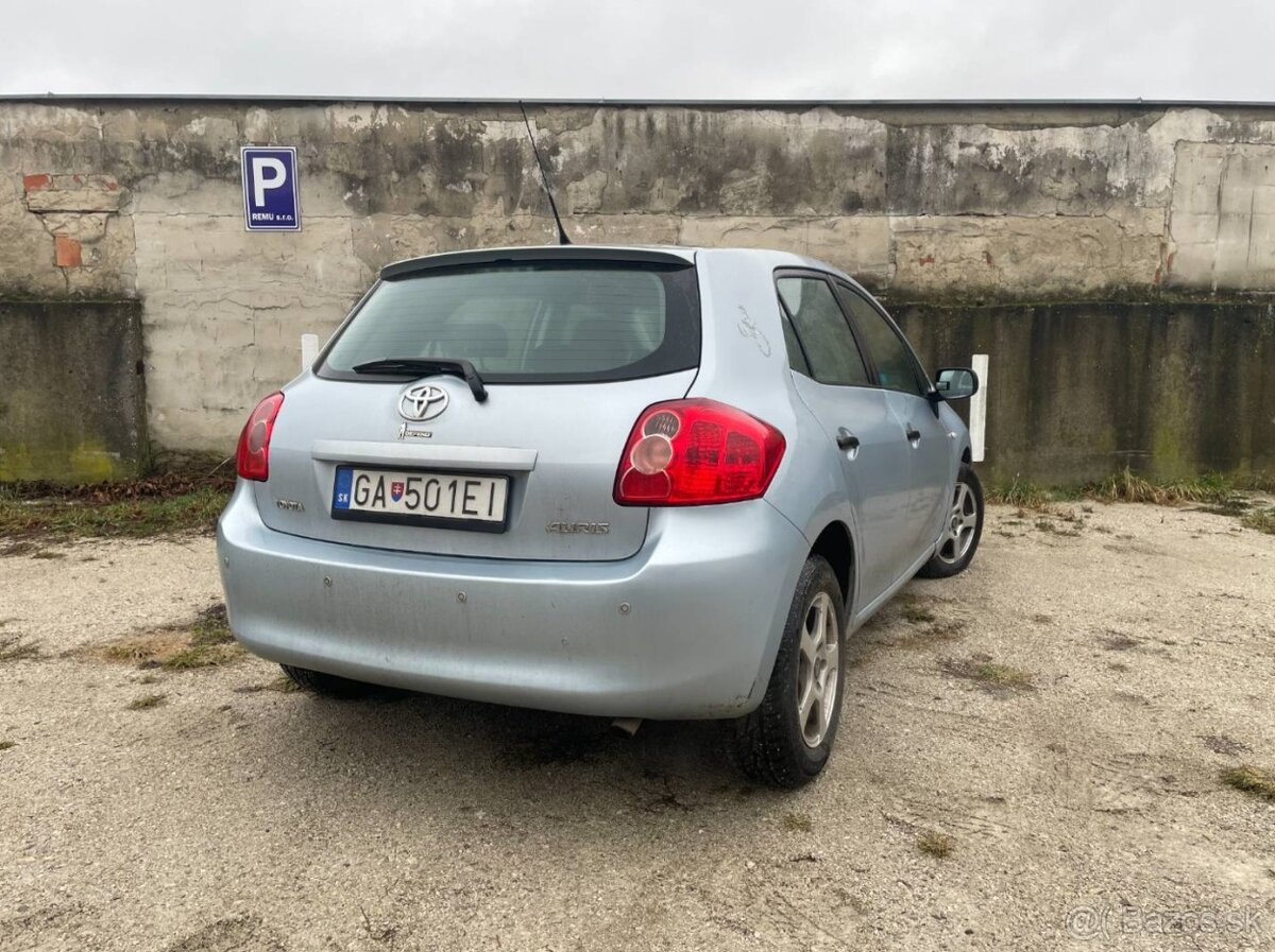 Toyota Auris 1.4 2008 - 5