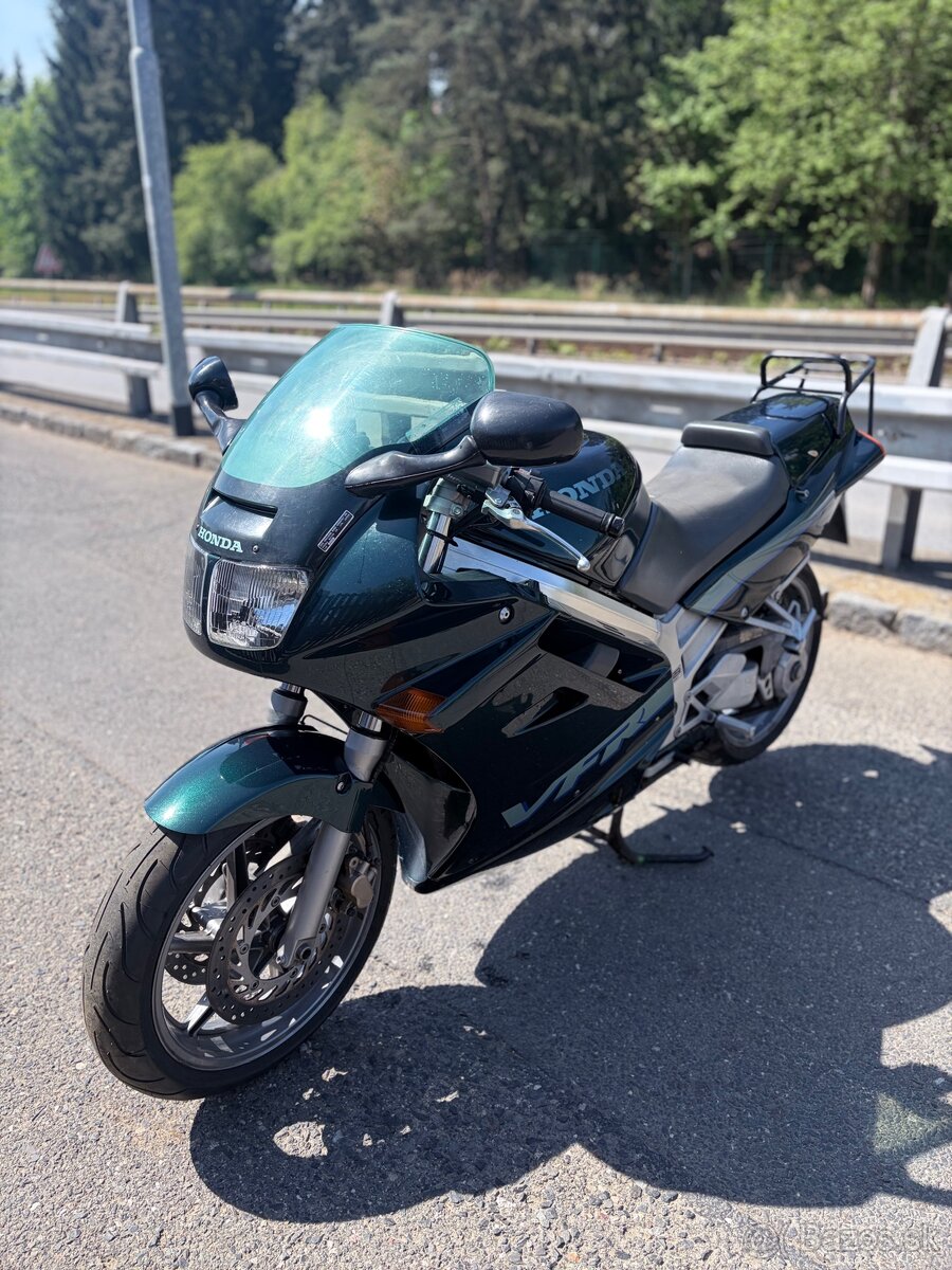 Honda Vfr 750 rc36 - 5