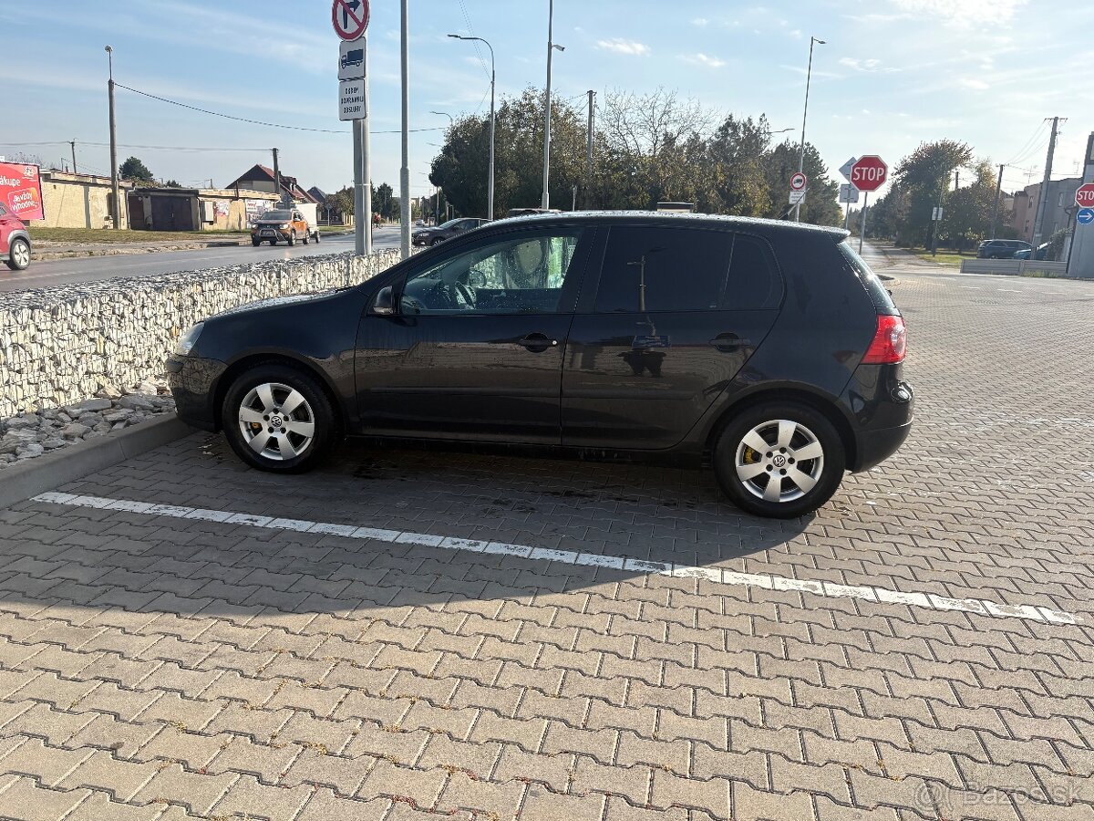 Volkswagen golf - 5