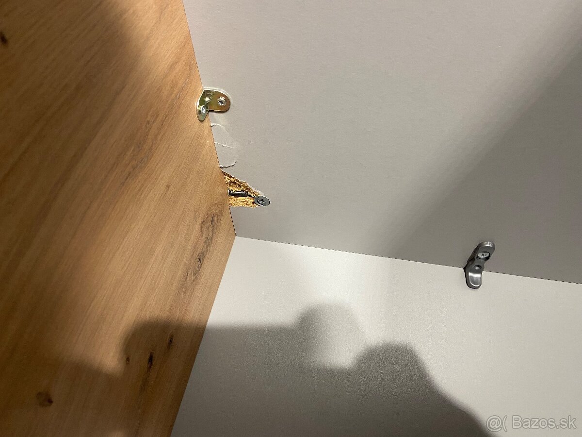 Šatníkova Skriňa - 5