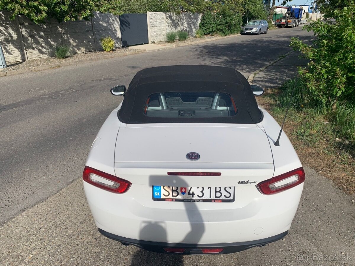 Fiat 124 Spider 1.4 Turbo MultiAir, 2017 rok - 5