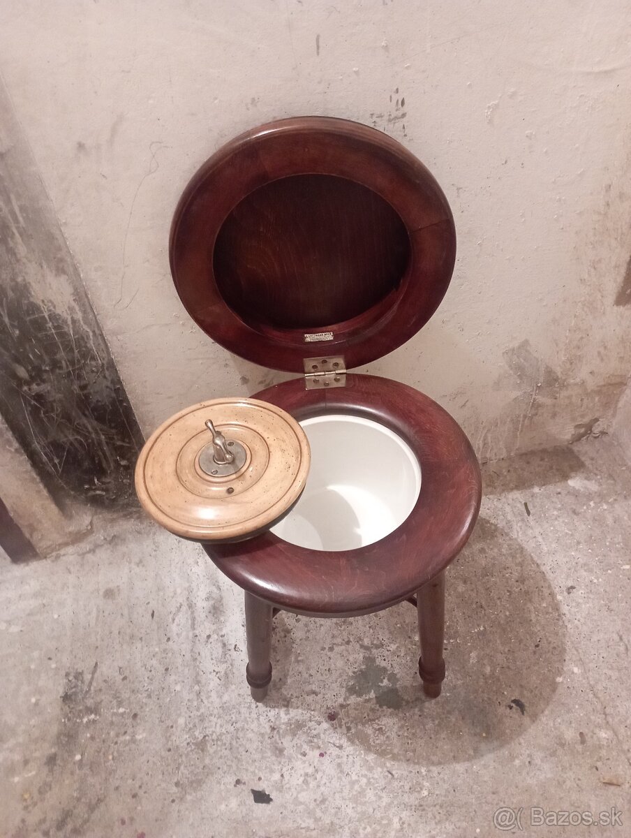 Historická toaleta WC - 5