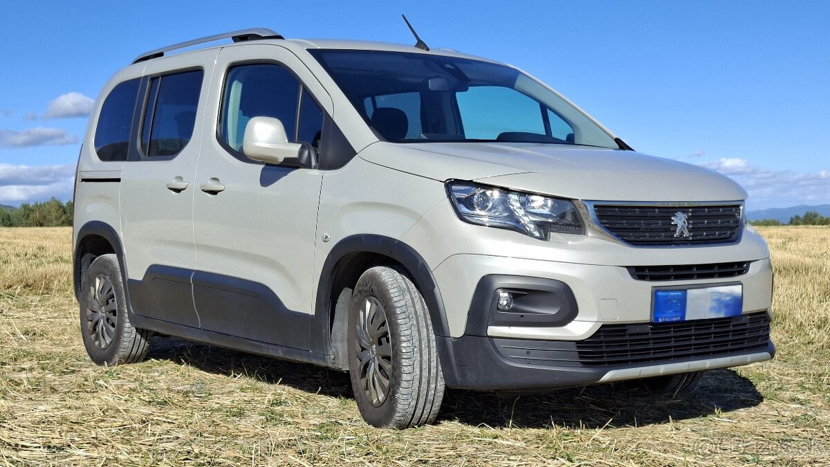 Peugeot Rifter 1.2 PureTech (7-miestny - krátky) - 5