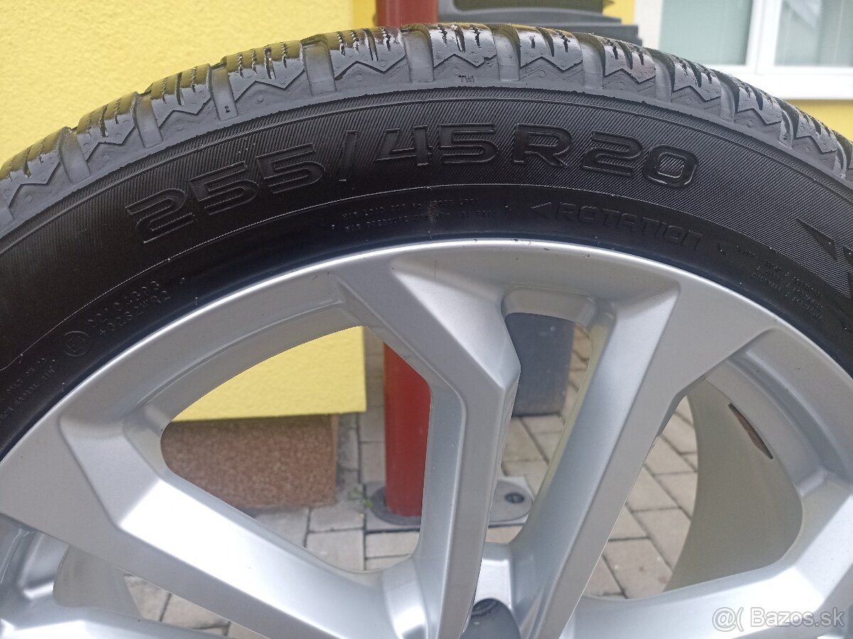 Dezent 8Jx20H2 ET48, pneumatiky Nokian zimné 255/45 R20 - 5