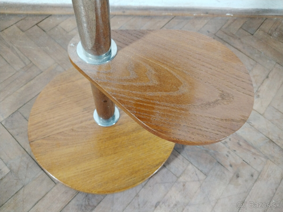 stojan na kvety funkcionalizmus - 5