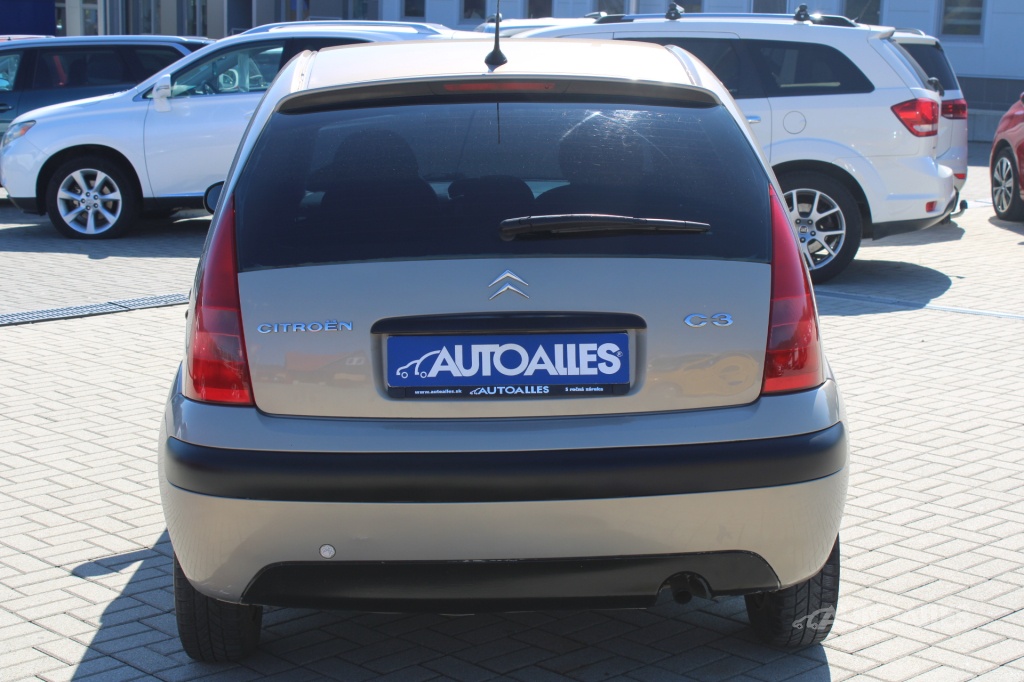 Citroen C3 1,1 i 44 kW PLUS - 5