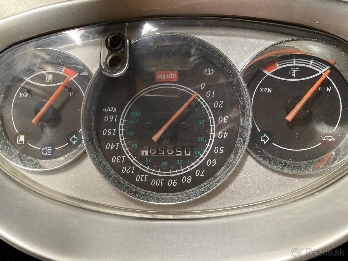 Skúter Aprilia Leonardo - 5