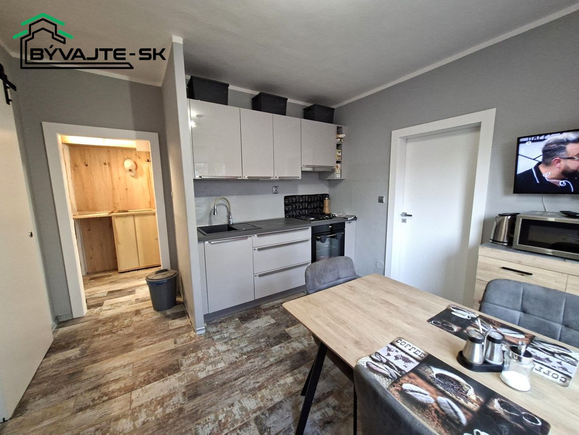 Jednoizbový byt v Prievidzi - Staré sídlisko (Čínsky múr) - 5