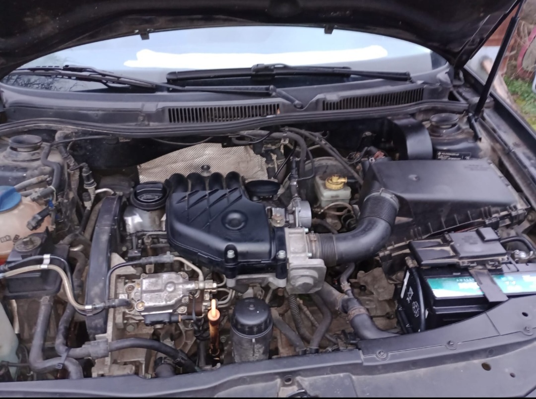 Volkswagen Golf 1.9 SDI - 5