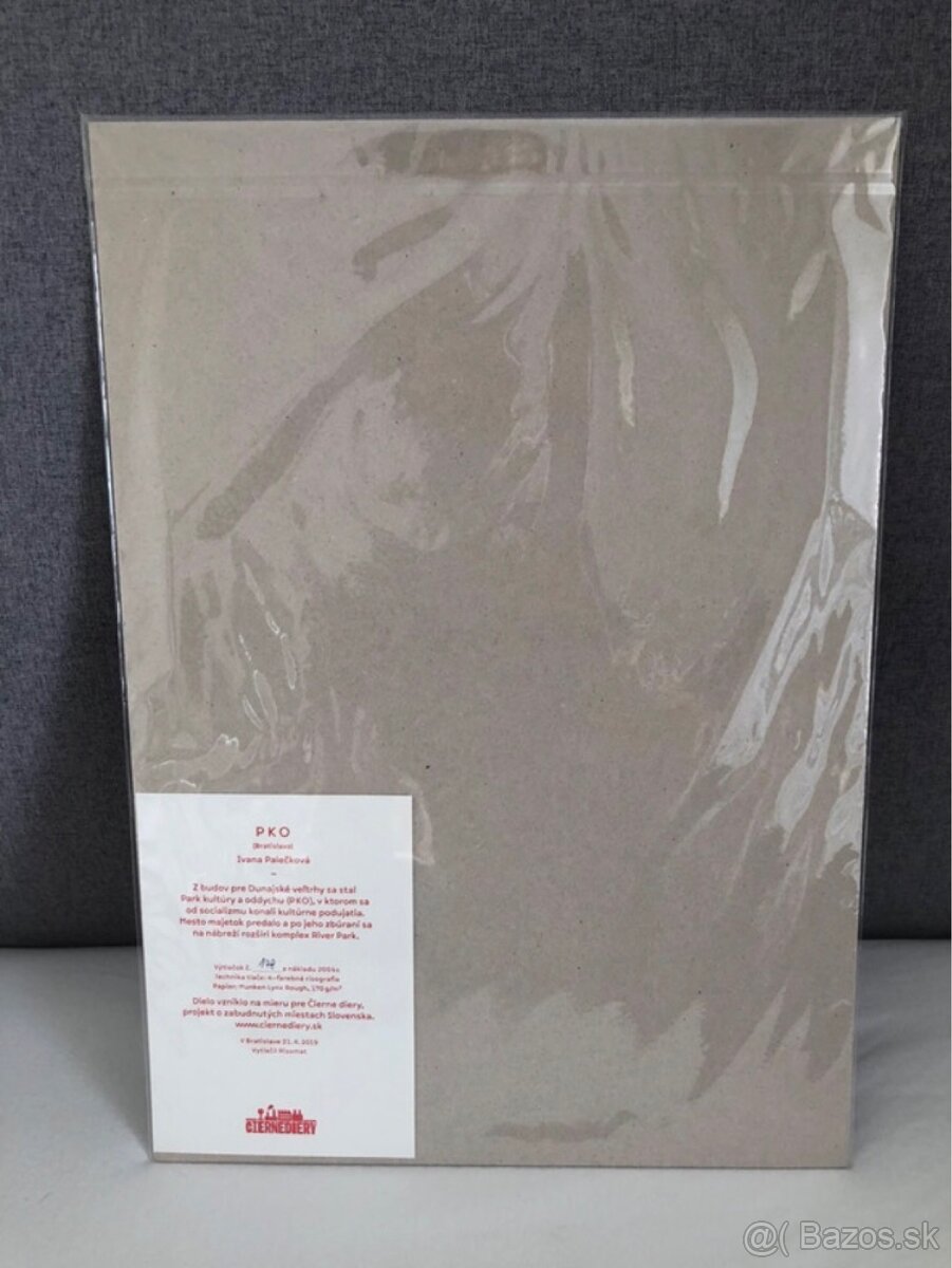 Grafika Čierne diery PKO - 5