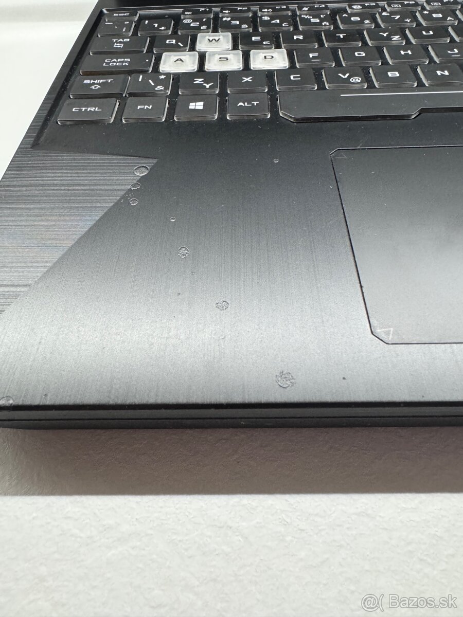 ASUS TUF Gaming FX505DT – Ryzen 7 / GTX 1650 / 8 GB / - 5