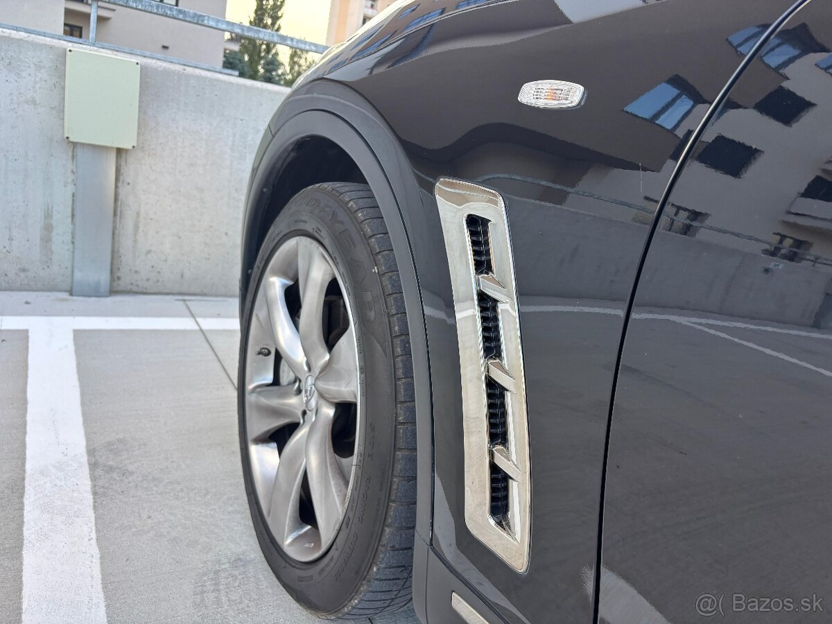 Infiniti FX 30 S premium - 5