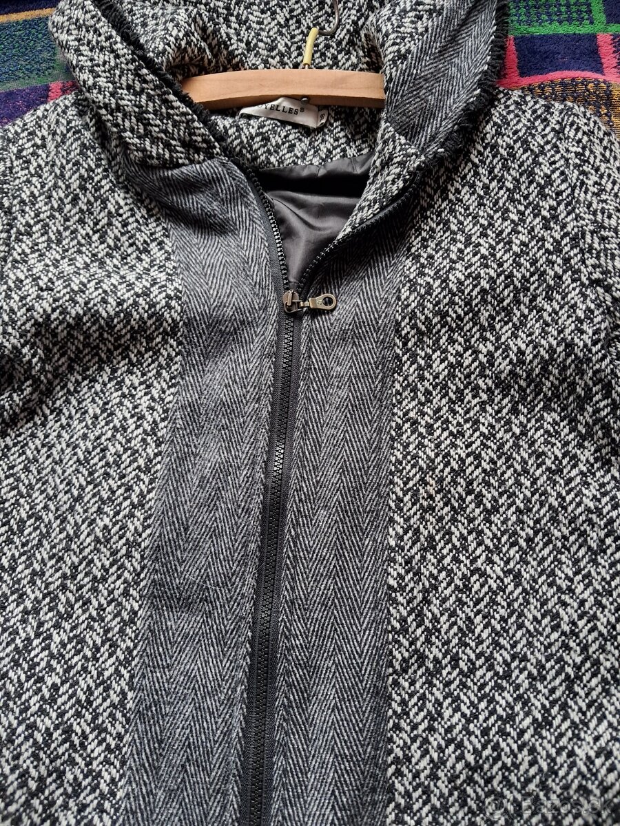 dámsky kabát s kapucou - 5