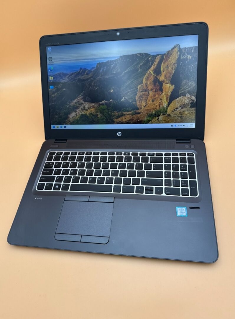Notebook HP ZBook i7-6500U / 32GB RAM / 1TB SSD - 5